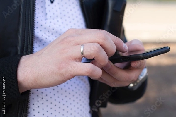 Fototapeta man with smartphone 