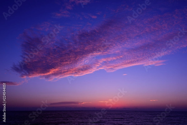 Fototapeta 赤くなる雲