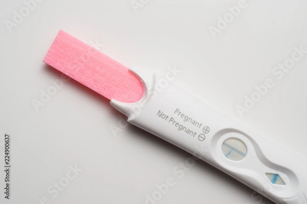 Obraz Pregnancy test on white