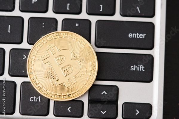 Obraz Gold bitcoin cryptocurrency