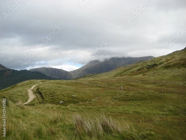 Fototapeta Cloudy path