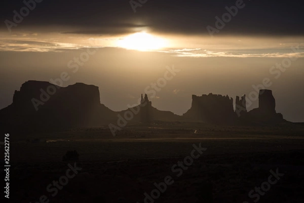 Fototapeta モニュメントバレーの夕焼け