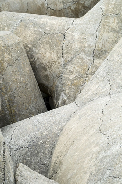 Obraz sea bar with protections in stone