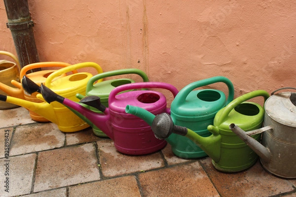 Obraz Разноцветные лейки