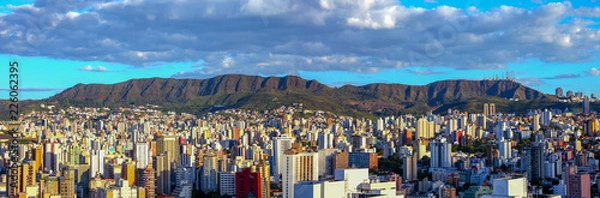 Obraz panoramiczne widoki na Belo Horizonte, stolicę Minas Gerais w Brazylii