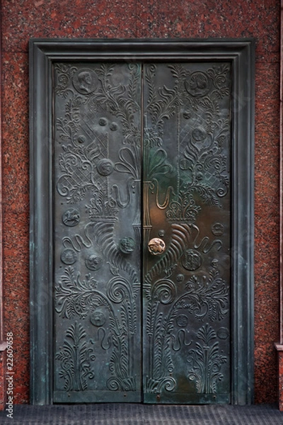 Obraz Old retro bronze door