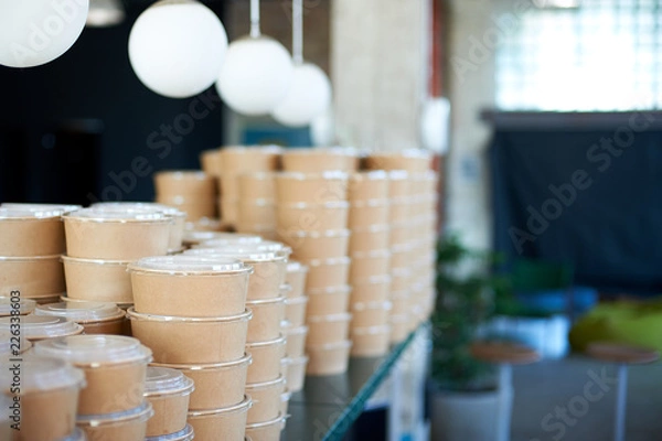 Obraz cooked hot food in boxes