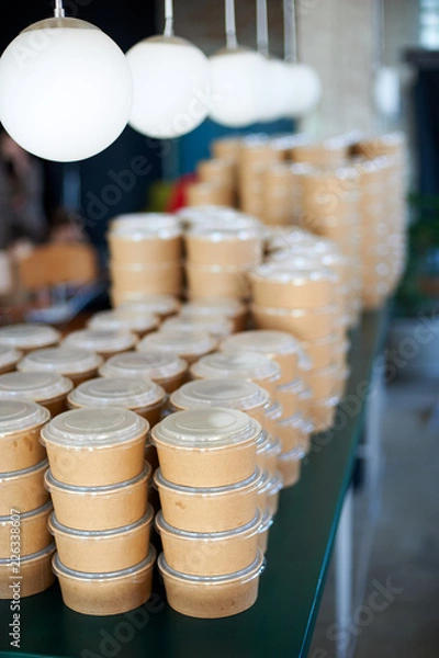 Obraz cooked hot food in boxes