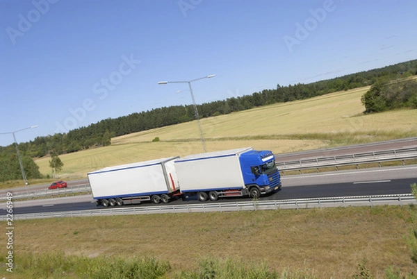 Fototapeta blue/white truck-haulage