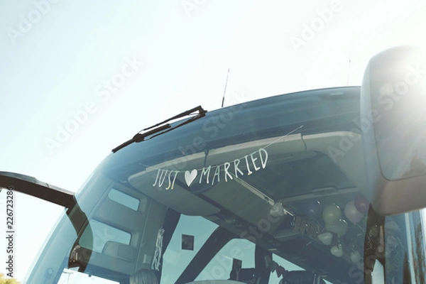 Fototapeta Just Married Bus