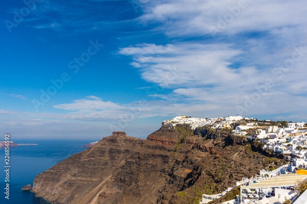 Fototapeta Santorini, Greece. Picturesque view of traditional cycladic Santorini houses on cliff
