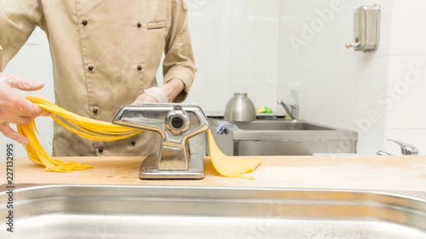 Obraz Chef cooking a pasta