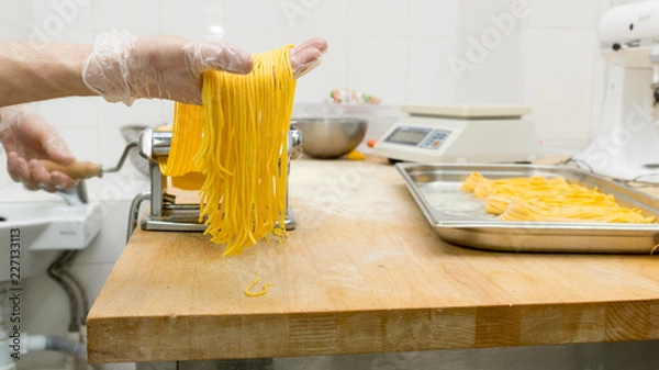 Obraz Chef cooking a pasta