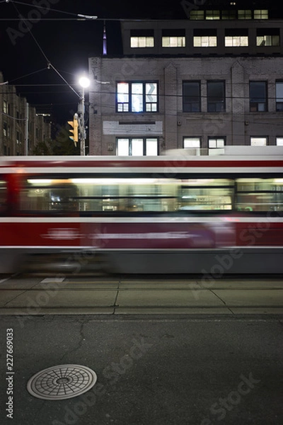 Obraz tram at night long exposure
