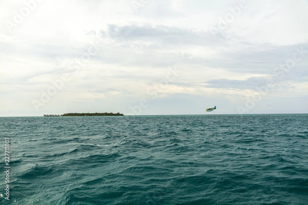 Fototapeta 夕焼け, 海, 太陽, 空, 水, 日の出, 浜, 帆船, 地平線, 自然, オレンジ, 雲, 風景, 今夜, 夜明け, 旅行, ボート, 光, クルーズ, モルジブ, モルディブ, リラックス, カップル, 家族, ツアー, 海外, 地中海, インド洋, ハワイ, 沖縄, 海南島, リゾート, 水上, ヴィラ, 高級, ホテル, 民泊, 旅館, 老舗, 料理, 和食, 洋食, フランス, イタリ