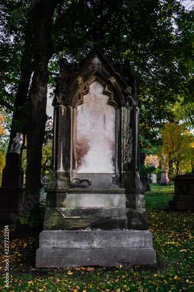 Obraz Graveyard mausoleum 