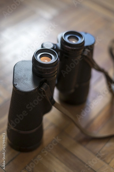 Fototapeta old binoculars