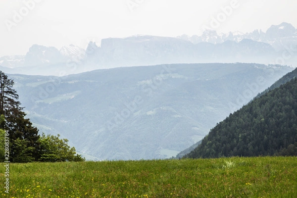 Obraz south tyrolian mountains in the distance