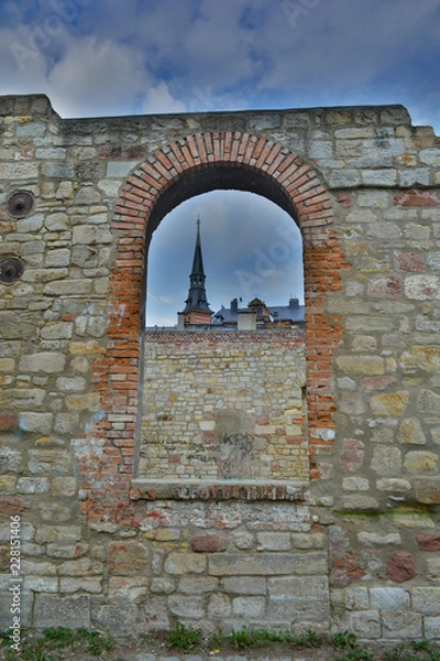 Fototapeta Blick durch die Ruine
