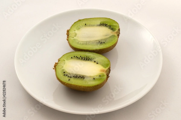 Obraz Kiwi on plate