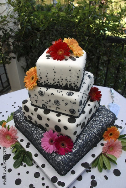 Fototapeta Ornate wedding cake