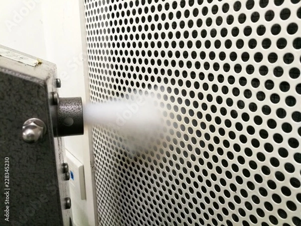 Obraz PAO or DOP - HEPA Filter Integrity Test and Airflow Visualization Test.