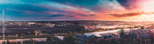 Fototapeta A panoramic view of a sunset over Sheffield, UK