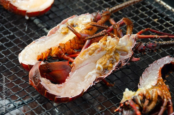 Fototapeta 伊勢海老の炭火焼き