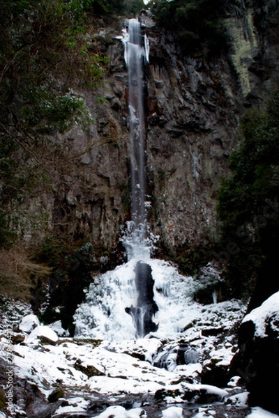 Obraz 冬の東椎屋の滝