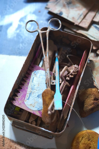 Obraz tools for pottery on the table