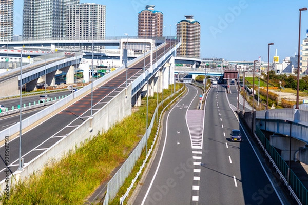 Fototapeta ETC 高速　煽り　あおり運転　違反　白バイ　捕まる　逮捕　事故