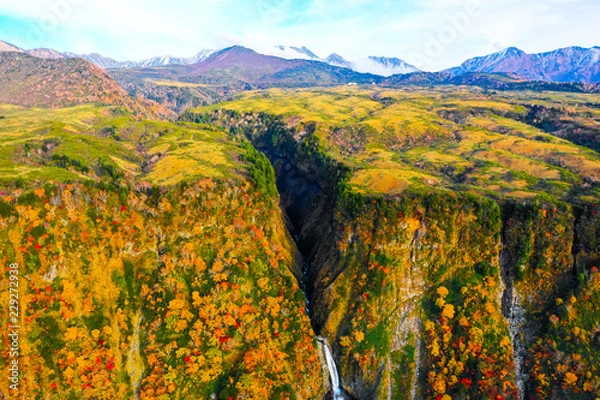 Fototapeta 紅葉　称名滝　2018年10月22日　空撮