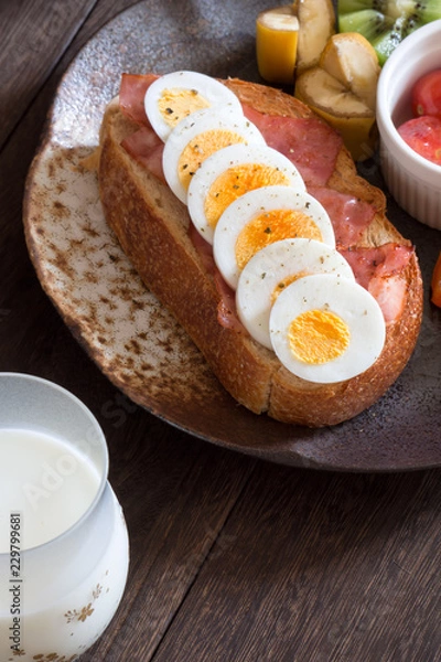 Fototapeta 朝食プレート ミルク