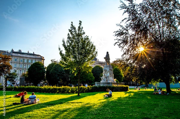 Obraz sunny day at Vienna 