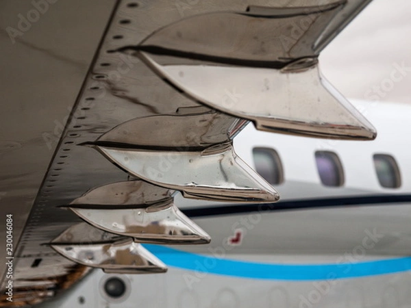 Obraz Aircraft wing vortilon