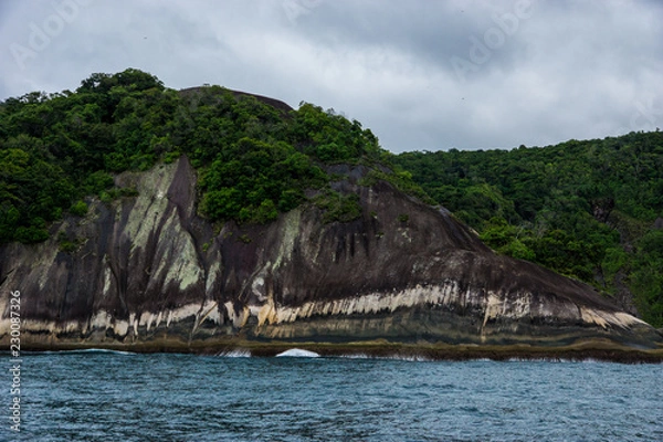 Obraz island in the sea