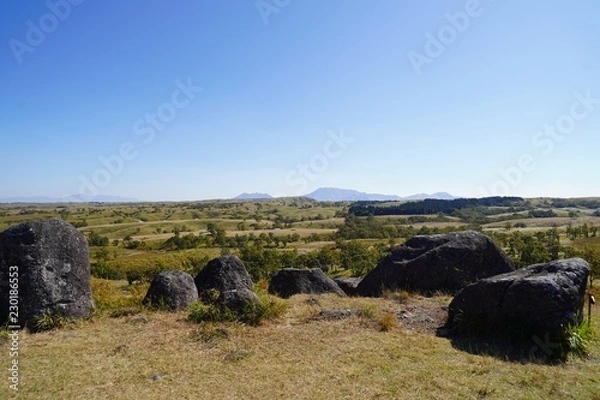 Obraz 阿蘇くじゅう連山の中央に位置するパワースポット・押戸石の丘