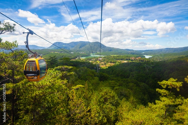 Obraz Dalat cable car, Vietnam