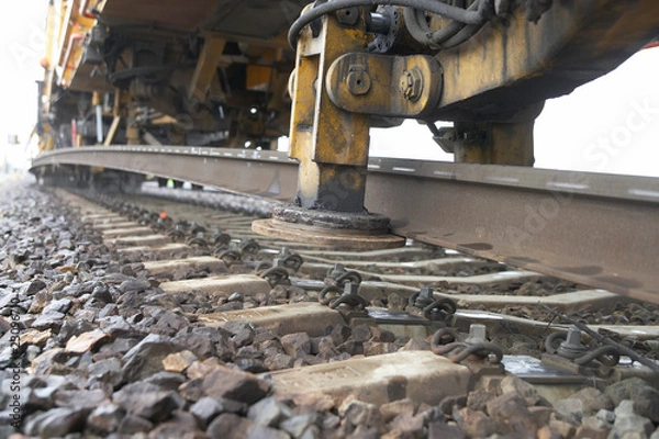 Fototapeta lay a rail