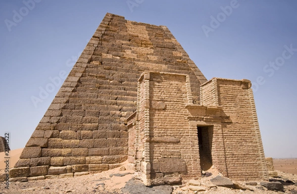 Fototapeta Sudanese pyramid