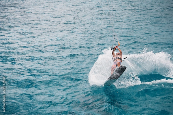Obraz kitesurfer in action
