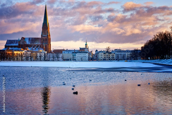 Fototapeta Ice and snow on the Pfaffenteich lake in Schwerin.