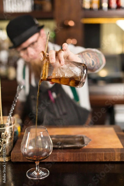 Fototapeta Drink and Bartender 