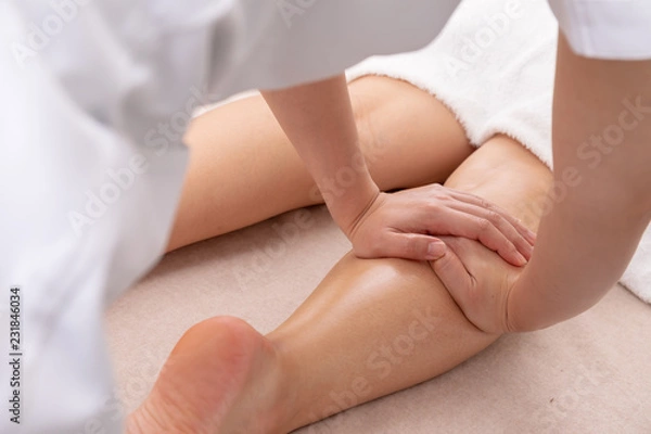 Fototapeta 女子力　エステ　サロン　マッサージ　イメージ