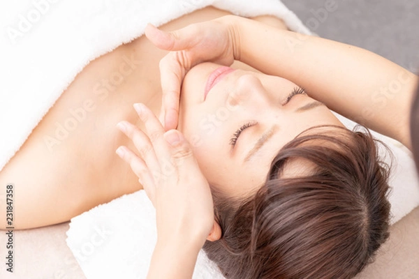 Fototapeta 女子力　エステ　エステティシャン　サロン　イメージ