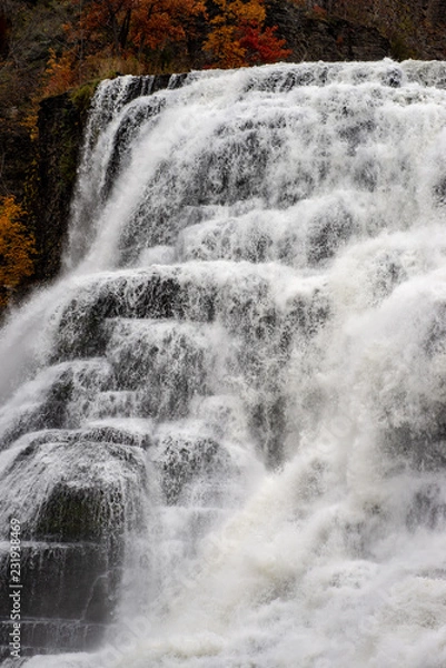 Obraz Ithaca Falls in the Finger Lakes region, Ithaca, New York. This is the last and largest of several waterfalls on Fall Creek.