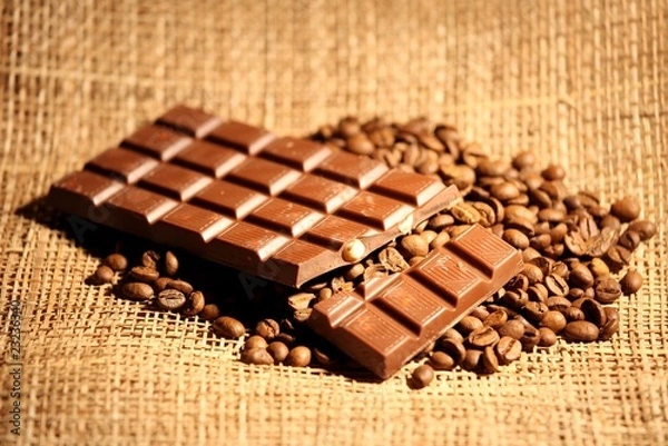 Fototapeta шоколад лежащий на кофе