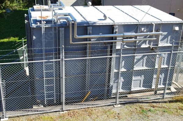 Fototapeta 有刺鉄線