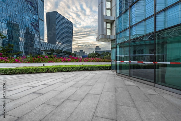 Fototapeta Panoramic skyline and buildings with empty square floor