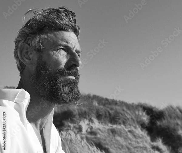 Obraz homme senior barbe